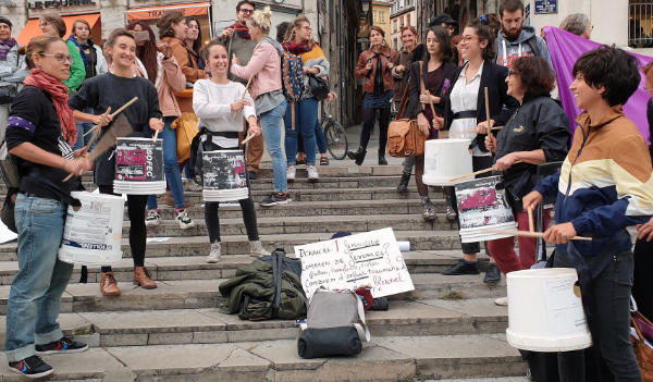Photo de groupe des femmes battantes